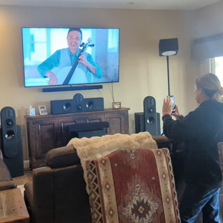 In-home theater demonstration Paradise Valley - compare speaker systems before you buy